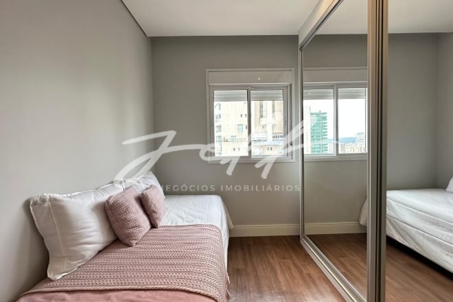 0c032e71-b192-48e6-bac7-3c021d30f12b