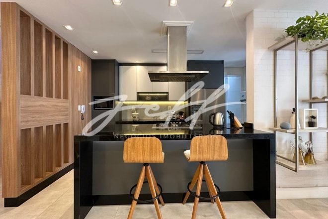 11ffbf05-2e9c-4bd9-ad04-eee7866b8236