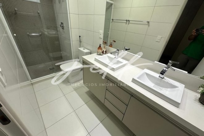 3c175886-fbaa-4877-a9c7-21a4514cabe7