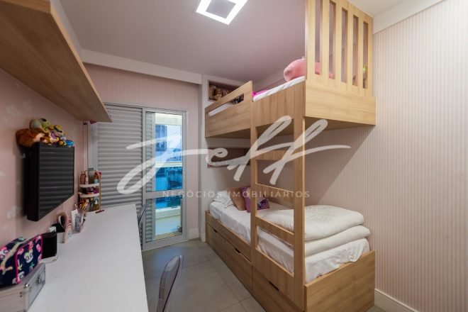 5cc0b27e-c068-4795-9cff-204a578ea12d