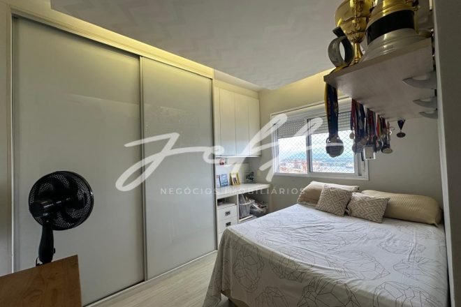 7601c222-f8f1-48c9-966a-092d0ee24c91