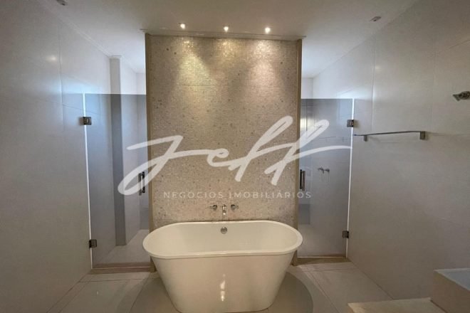 82f34742-5c41-47f8-b376-888e560a9d62