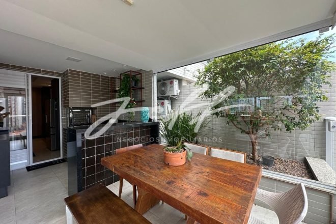 920b02c2-1043-4283-adae-990d12d2c1f3