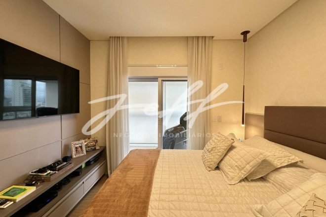 ae48fa3e-c121-4c33-8f9d-78f111ca6fdb