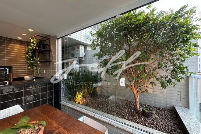 d5b209a2-5c2d-4b08-a258-8128775e0a56