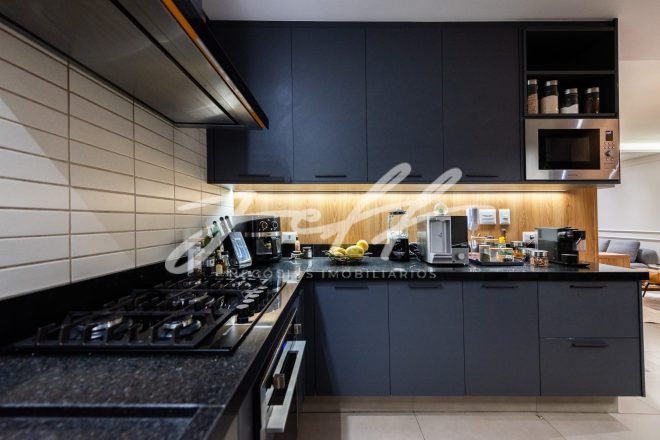 df953899-0678-46c7-98a2-2bc9fdc5b5c0