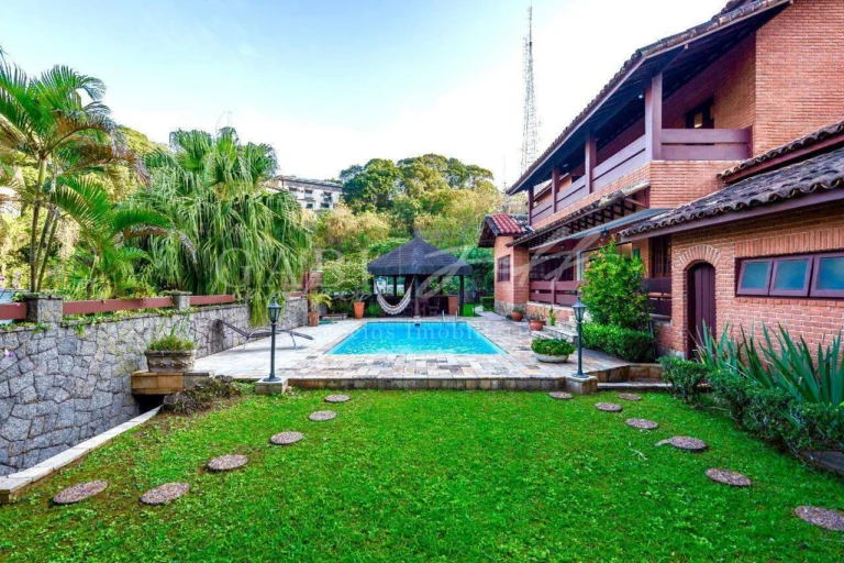 Casa à venda no MARAPÉ: