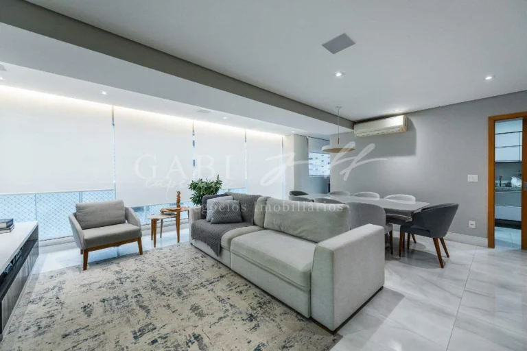 Apartamento à venda no Ponta da Praia: